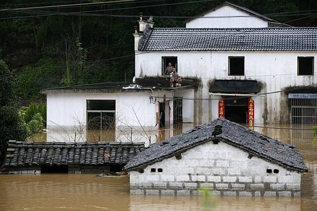 จีนจัดสรรเงินกว่า 300 ล้านหยวน เยียวยาน้ำท่วมทั่วประเทศ