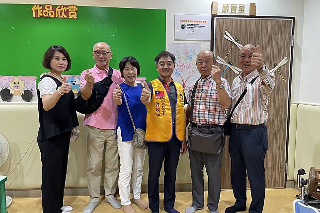 高雄市愛河獅子會會長白順和及日本東京隅田川獅子會的國際獅友們，蒞臨伊甸鳳山早期中心