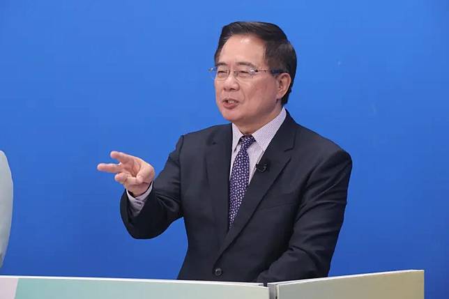 基隆市長謝國樑面臨罷免危機，蔡正元建議他要把這場罷免當作在選舉一樣，來擊敗對手，以此來創造連任的聲勢。（圖／記者陳明安攝）