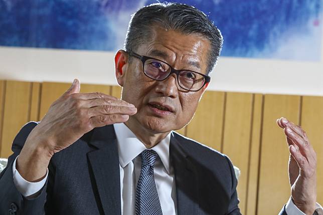 On his official blog on Sunday, Financial Secretary Paul Chan said the annual capital works expenditure would be expected to rise to more than HK$100 billion every year over the next few years. Photo: Dickson Lee