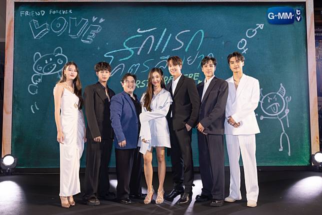 “GMMTV” จัดรอบปฐมทัศน์ “รักแรกโคตรลืมยาก” “นนน-ฟิล์ม” ควงคู่เปิดตัวหนังรักสุดปัง!!! ชวนนึกถึงรักครั้งแรกอีกครั้ง 27 เม.ย.นี้ ในโรงภาพยนตร์