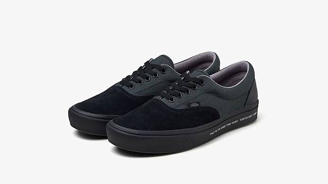 NEIGHBORHOOD x Vans ComfyCush Era black and dark olive colourway