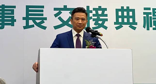 台灣金聯今（6）日舉行交接典禮，新任董事長呂政璋強調，北港土地處理上會公開公平公正透明，只會把國家資產賣更好，不可能賤賣。（圖／記者顏真真攝）