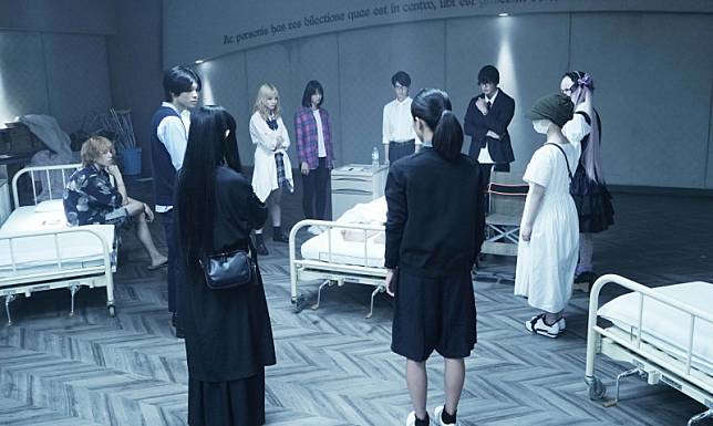 《十二個想死的少年》在日本上映後票房飆破15億元。(中影國際提供)