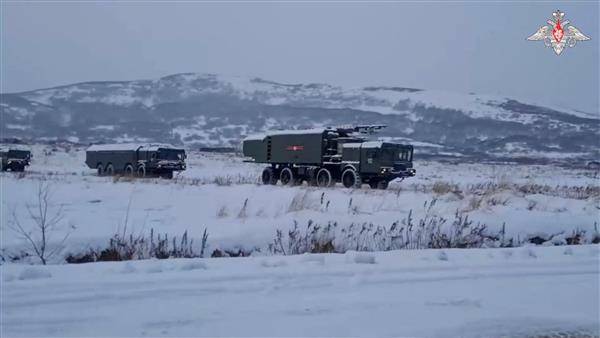 俄羅斯在千島群島北部幌筵島部署機動岸防飛彈系統，圖為俄軍12月5日公布畫面。路透社