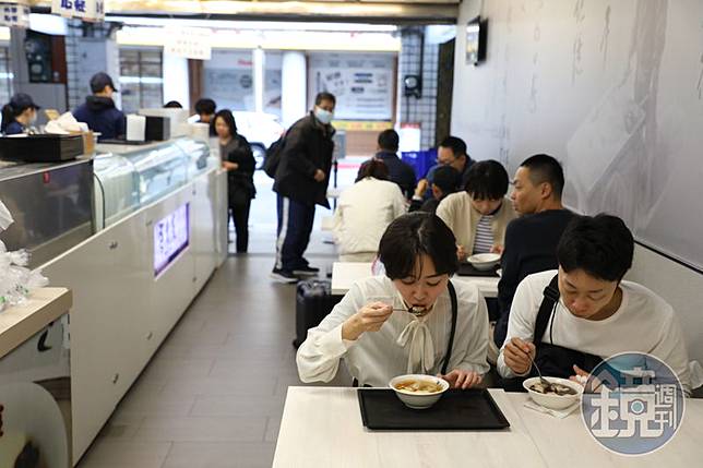 一位日本女孩來台灣旅遊，4天狂吃8家豆花，直呼自己超愛豆花，引發許多台灣網友熱議。（示意圖，非當事人，本刊資料照）