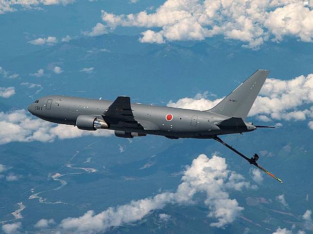日本航空自衛隊(JASDF)向美商波音公司訂購的「KC-46飛馬」加油機，1日完成首架交付。   圖：翻攝波音官網