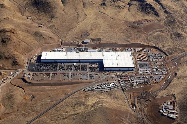 Tesla ซื้อที่ดินสร้างโรงงานในจีน