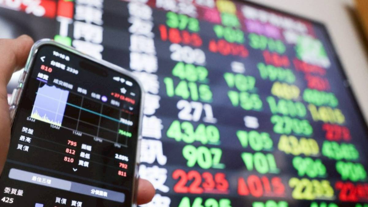 台股光輝十月兩萬七續攻堅! 三個交易日暴衝540點、短線恐太熱| 太報| LINE TODAY