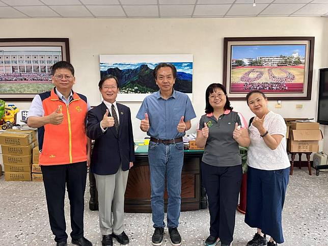 敏惠醫專和朴子醫院及朴子國中結盟，共同推醫護教育十年育才計畫。（敏惠醫專提供）