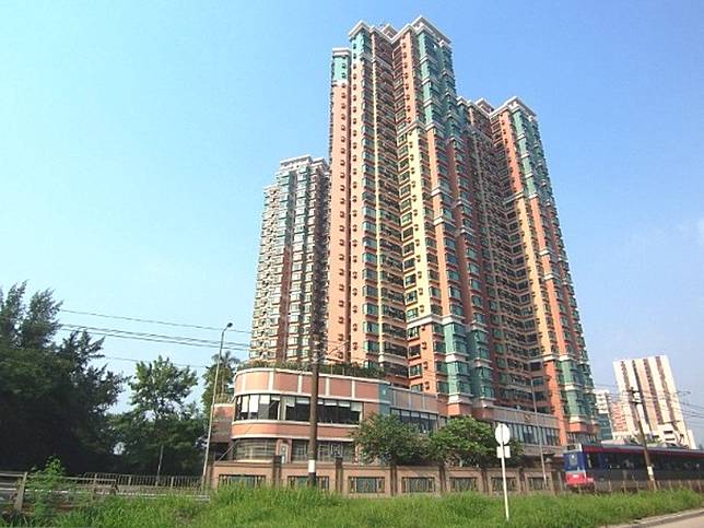 元朗朗庭園老婦墮樓當場不治| on.cc 東網| LINE TODAY