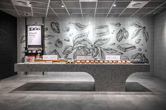 福爾摩莎可可農場美翻天了的日系清水模設計，怎麼拍都美。圖為園內風味販售室(圖片提供/福爾摩莎可可農場)