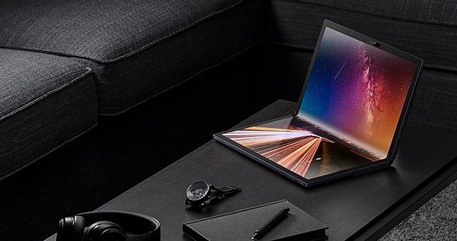 ASUS เคาะราคาไทย Zenbook 17 Fold OLED โน้ตบุ๊กพับรุ่นแรกของโลก 129,990 บาท