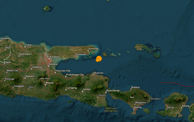美國地質調查所指出，印尼主要島嶼爪哇島外海今天深夜發生規模6.0地震。橘點為震央位置。(圖擷自美國地質調查所網站)