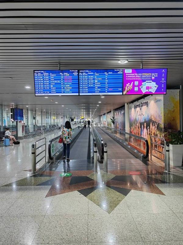 馬來西亞移民局最新規定指出，所有外國旅客從12月 1日起入境大馬前，都必須上網填寫「馬來西亞數位 入境卡」（MDAC）。圖為吉隆坡國際機場。 中央社記者黃自強吉隆坡攝 112年12月2日