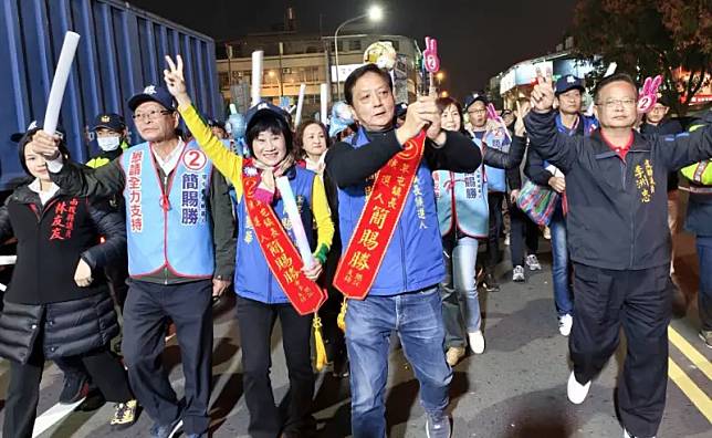 快訊／草屯鎮長補選壓倒性勝利　國民黨簡賜勝自行宣布當選