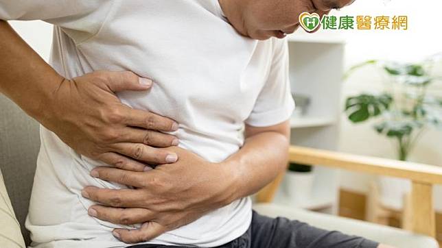 李柏賢醫師表示，患者常喊胃在痛，但不一定是真的胃痛！「我們希望患者能夠辨識到自己腹痛的位置，千萬別誤以為每一種肚子痛都是因為胃部而起。」