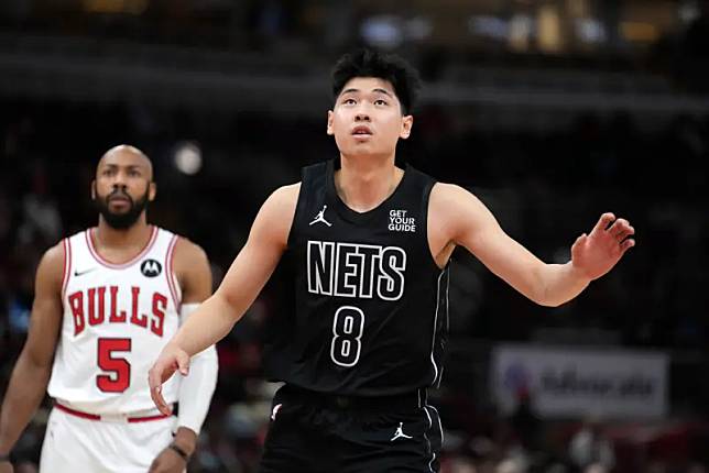 ▲中國19歲小將崔永熙，今年前往籃球最高殿堂NBA追夢，但球團今（14）日宣布遭遇左膝前十字韌帶撕裂傷，今（16）日籃網為清出球隊空間，選擇裁掉崔永熙（圖／美聯社／達志影像）