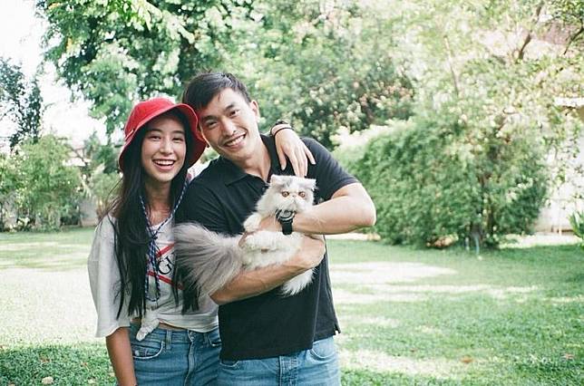 นางเอกดังคบเเฟนไฮโซ