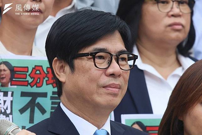 民進黨2026高雄市長初選煙硝味濃厚，立委邱議瑩、林岱樺、賴瑞隆、許智傑，以及前勞動部長許銘春都盼接棒現任市長陳其邁（見圖），黨內競爭激烈。（資料照，柯承惠攝）