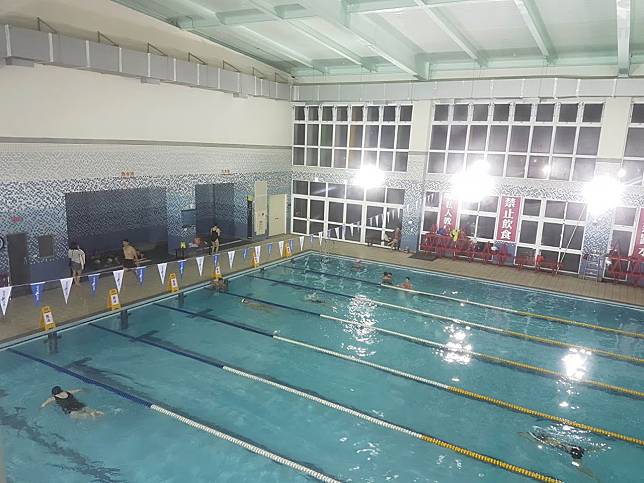 宜蘭國民運動中心游泳池