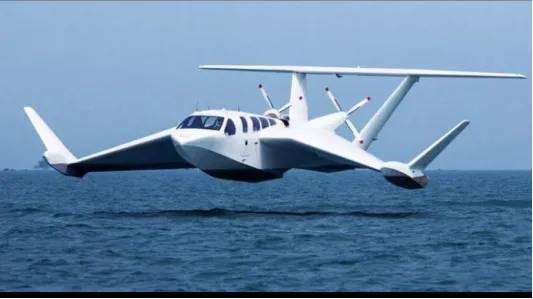 有網民發民「翔洲 1 號」除不是新型飛行器，甚至不是軍用飛機。 圖：翻攝自陸媒《騰訊新聞》