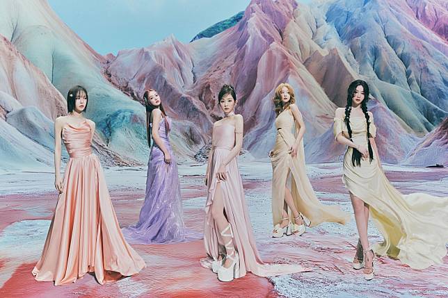 「Red Velvet」 在出道十週年之際推出新專輯。（SM Entertainment提供）