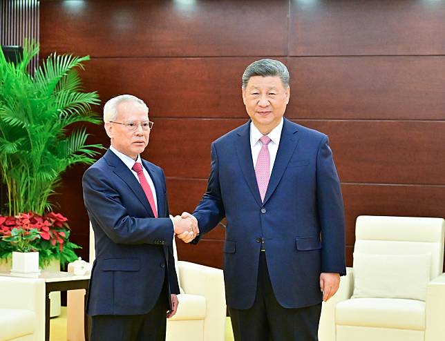 Chinese President Xi Jinping meets with Sam Hou Fai, who was just sworn in as the sixth-term chief executive of the Macao Special Administrative Region (SAR), in Macao, south China, Dec. 20, 2024. (Xinhua/Zhai Jianlan)