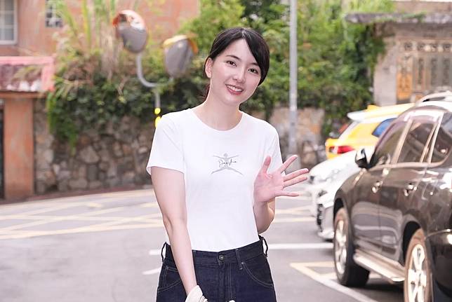 陳匡怡罕見露面，昨出席台灣關愛之家協會捐米活動。攝影中心攝