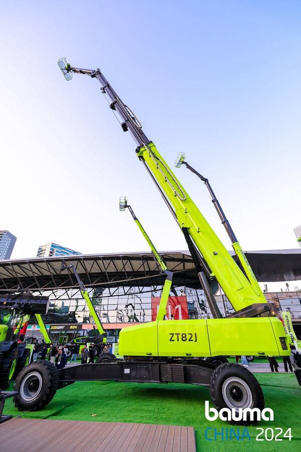 The ZT82J, world’s tallest straight boom aerial work platform by Zoomlion