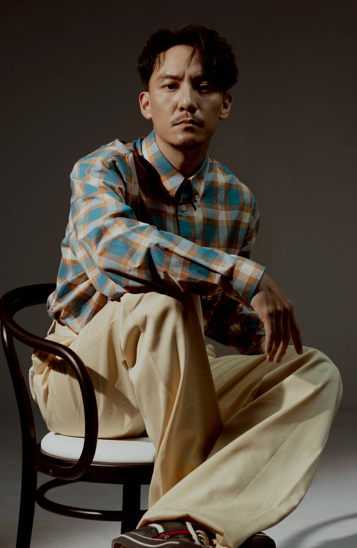 GQ People】張震接演《沙丘》尤因醫生的原因－感情豐富、戲劇張力大，聰明且有責任感，帶動觀眾情感。 | GQ | LINE TODAY