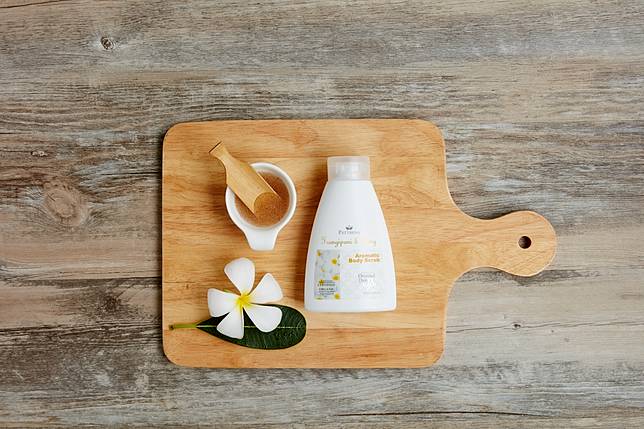 雞蛋花與依蘭Body Shower Scrub $150/270ml （<a href=