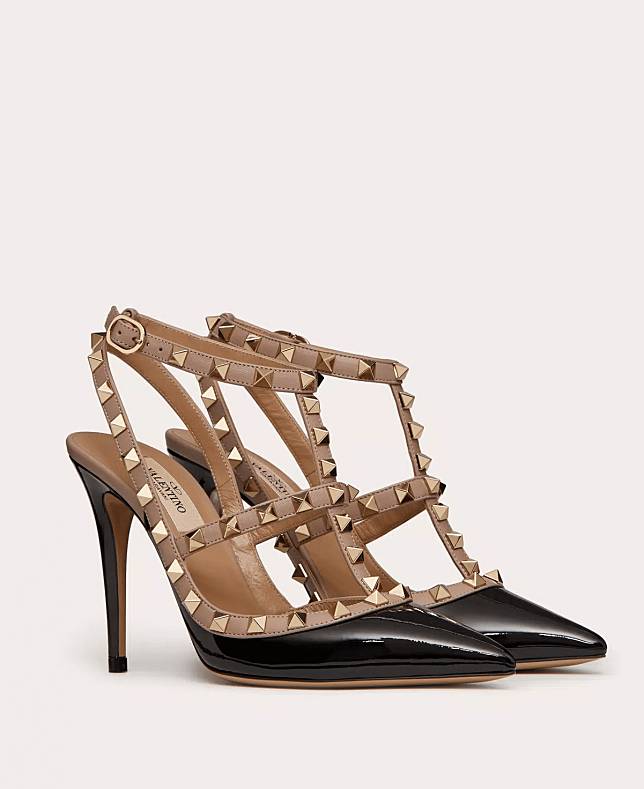 VALENTINO PATENT ROCKSTUD CAGED PUMP