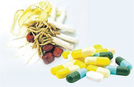 中西醫結合——推動中西醫結合，首要工作是把中醫有療效的社區病，寫出中西醫配合的藍圖。（資料圖片/明報製圖）
