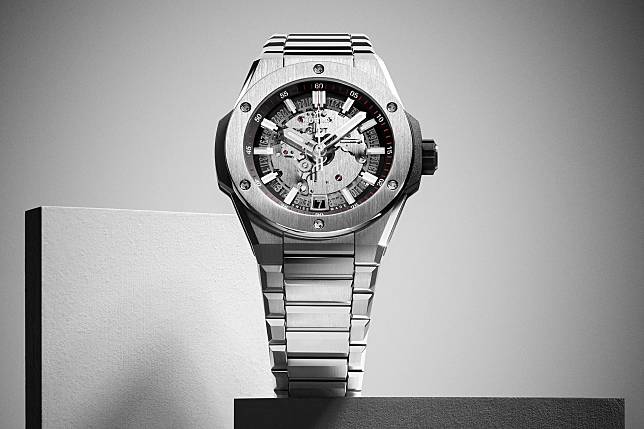 HUBLOT - Big Bang Integral - Time Only