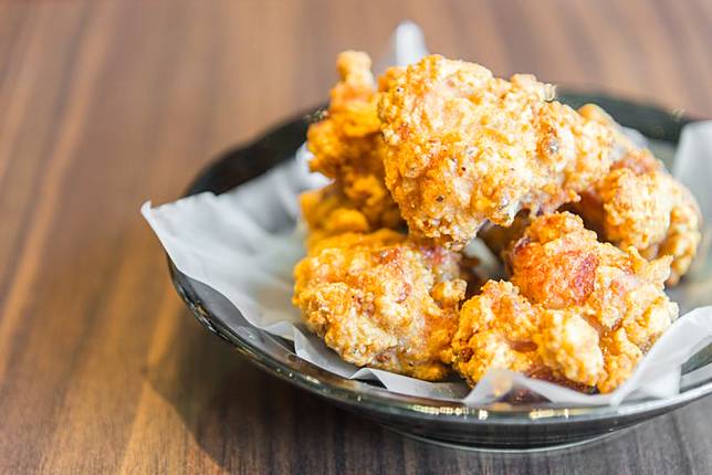 鹹酥雞外帶要怎麼保持酥脆口感？網友一招解決。示意圖／Freepik