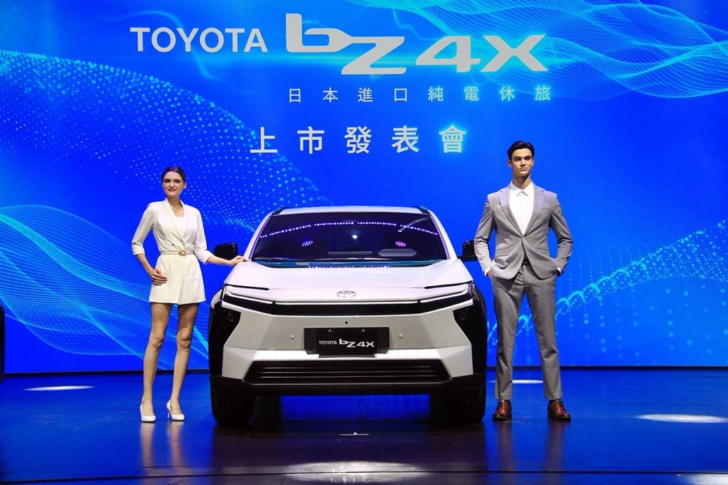 打破市場規律！小改款Toyota bZ4X動力與續航里程提升還送免費充電，價格反而更便宜 | CarStuff人車事 | LINE TODAY