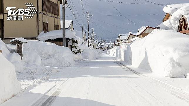 （日本下雪。圖／shutterstock）