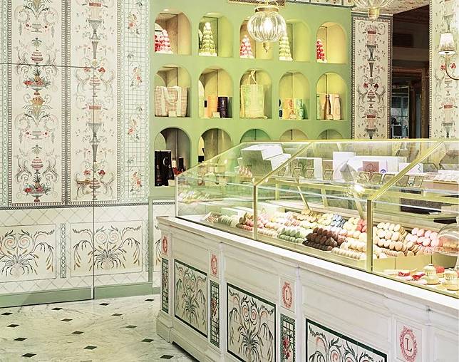 Ladurée Paris, Royale