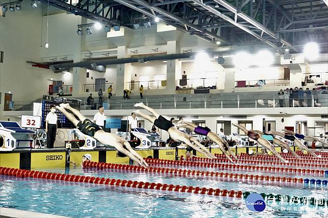 臺中在地泳隊計30隊共251名選手報名參賽。