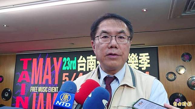 民進黨黨職改選，台南市長黃偉哲表示，相信民進黨是民主政黨，各參選人會展現君子之爭。(記者洪瑞琴攝)