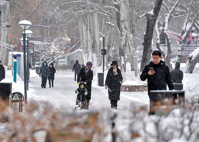 受寒潮影響，全國多地將有暴雪。（中新社圖片）