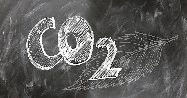 台灣最快將於2024年開徵碳費，環保署長張子敬今天(5日)表示，對國內企業收取碳費，人力是最大的挑戰。示意圖。(Pixabay)