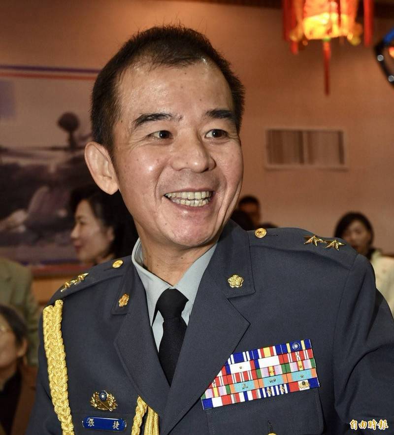 前侍衛長張捷接聯七次長 捲入私菸案調職後重回歷練正軌 | 自由電子報 | LINE TODAY