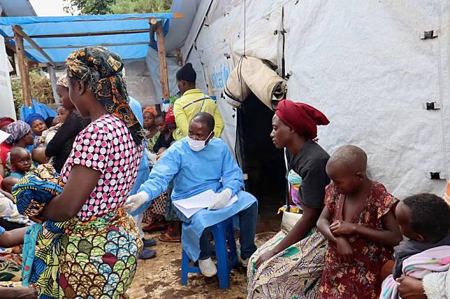 Patients who caught mpox and their family are seen at a mpox treatment center on the outskirts of Bukavu, the South Kivu province, the Democratic Republic of the Congo (DRC), on Aug. 31, 2024. (Photo by Alain Uyakani/Xinhua)