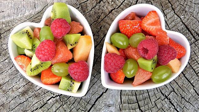 4種無糖水果 ，糖友常吃，血糖會更好？謠言產生器內容農場文少看，身體才會好！（圖片來源：https://pixabay.com）