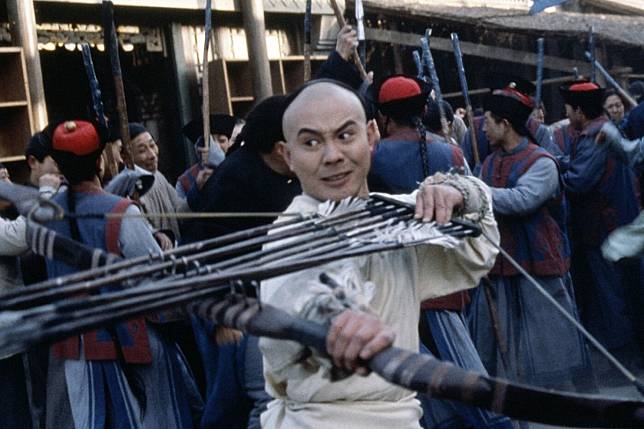 Jet Li Lianjie in Fong Sai Yuk, in which he played the title role of a mischievous young martial arts hero, a contrast to his more sober portrayal of Wong Fei-hung in Tsui Hark’s Once Upon a Time in China films.