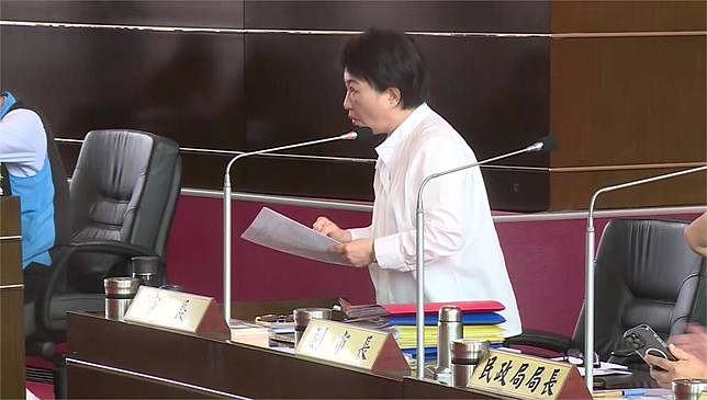 交通部公布道安統計，台中市依舊蟬聯各縣市「行人地獄」之都，台中市長盧秀燕在議會上做出相關回應。圖／台視新聞