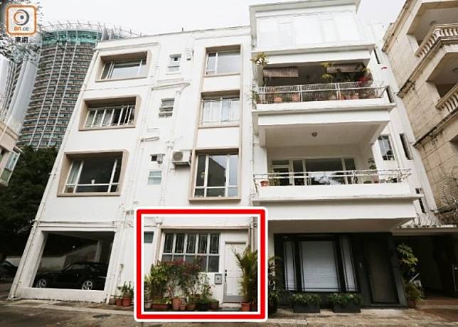 毛孟靜位於淺水灣道的寓所地下車房被揭發僭建（紅框所示位置）。