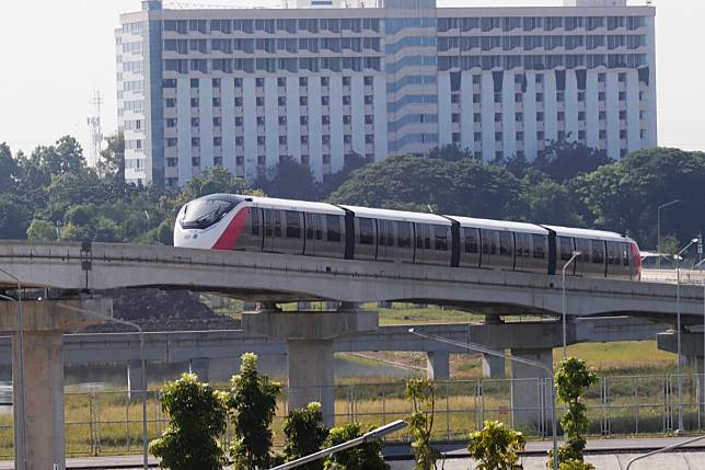 รถไฟฟ้าสายสีชมพู ขบวนรถ ขบวนรถไฟฟ้า